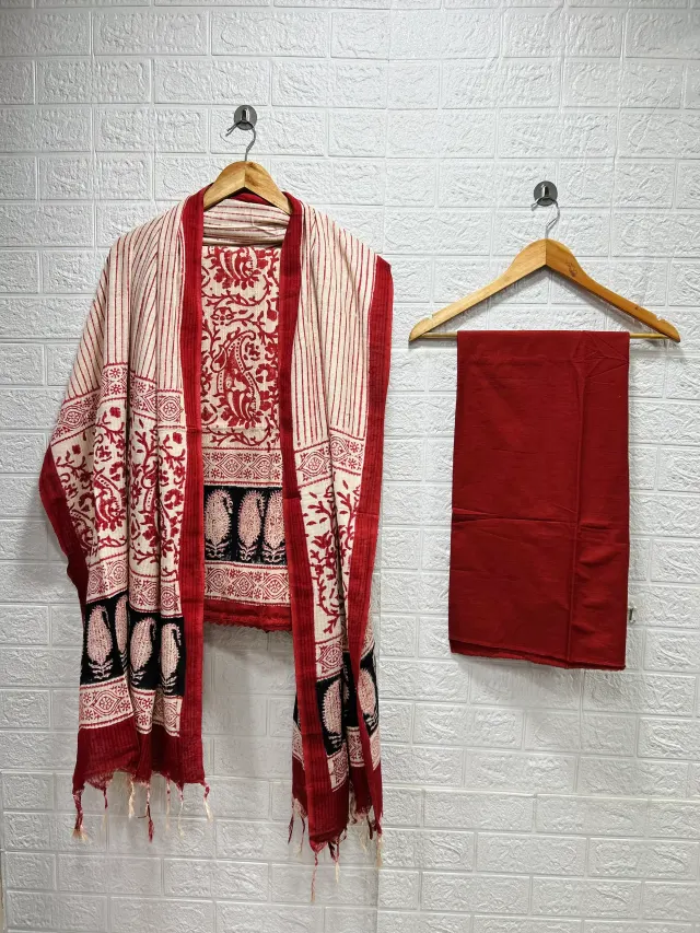 Red & Cream Paisley Block Print Chudidhar Material